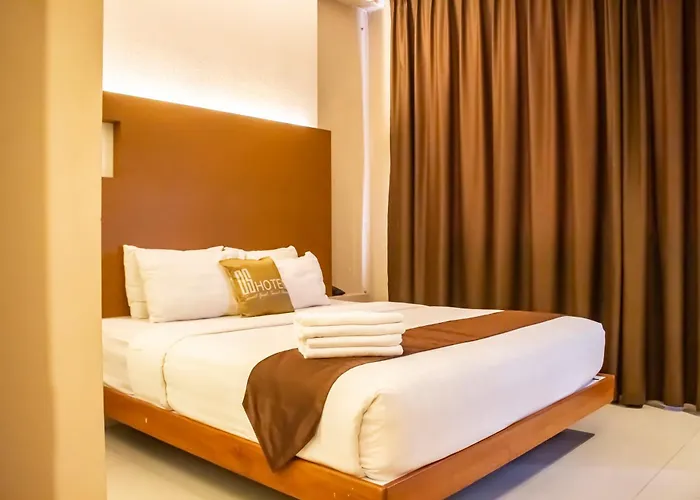 Os Hotel Airport Batam