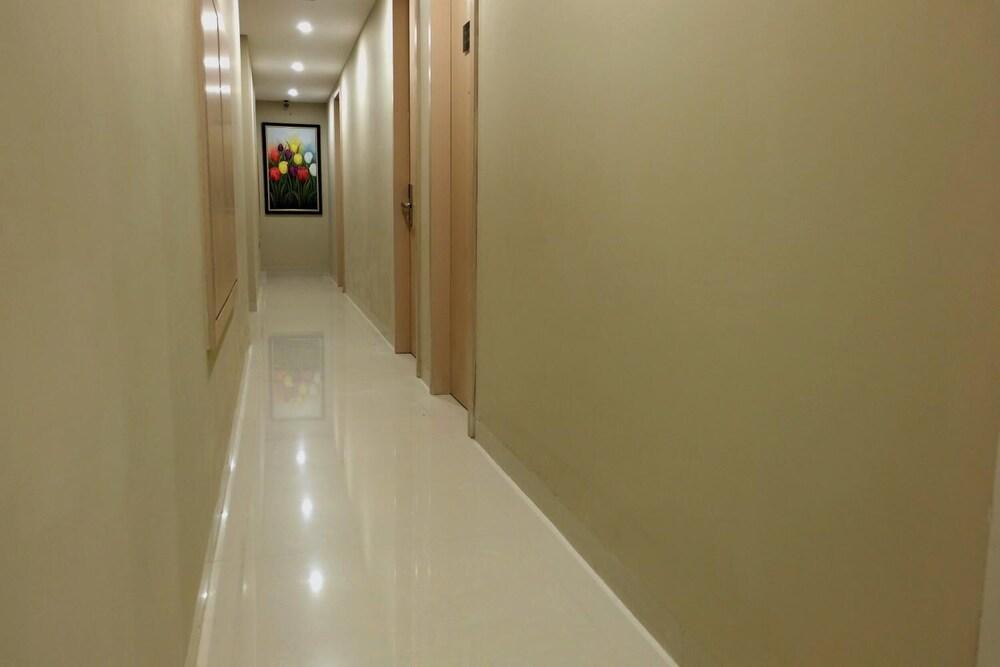 Os Airport 2*
